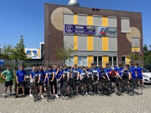 Copernicus leerlingen in actie voor het goede doel, de wensenambulance.